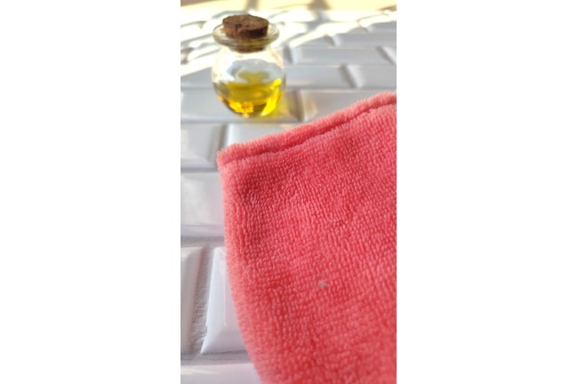 Mini gant démaquillant